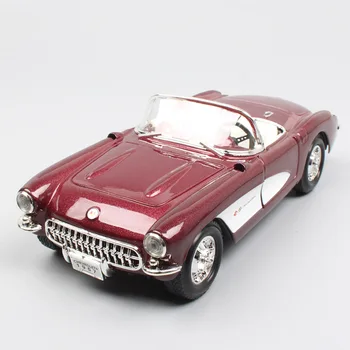 Отлитая под давлением статическая имитационная модель Corvi Roadster 1957 года в масштабе 1: 24, украшения для коллекции Hot Toys for Boys 1/43