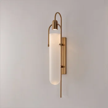 Постмодернистский настенный светильник со стеклянной крышкой, скандинавский стиль, освещение для гостиной, роскошная модель, прикроватная лампа для спальни, дизайнерский настенный светильник
